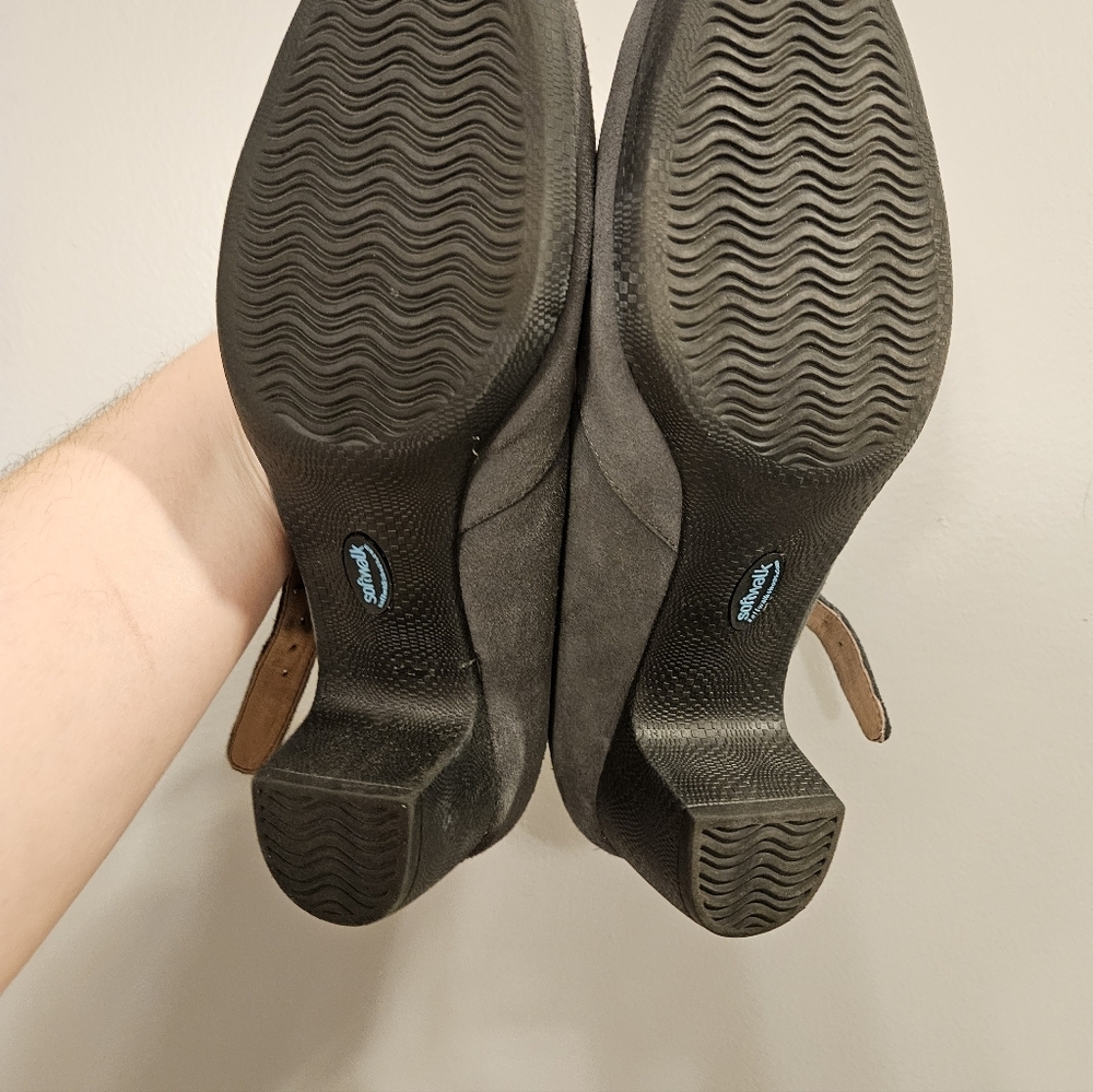 SoftWalk The Walking Store Suede Mary Janes - Picture 2 of 8